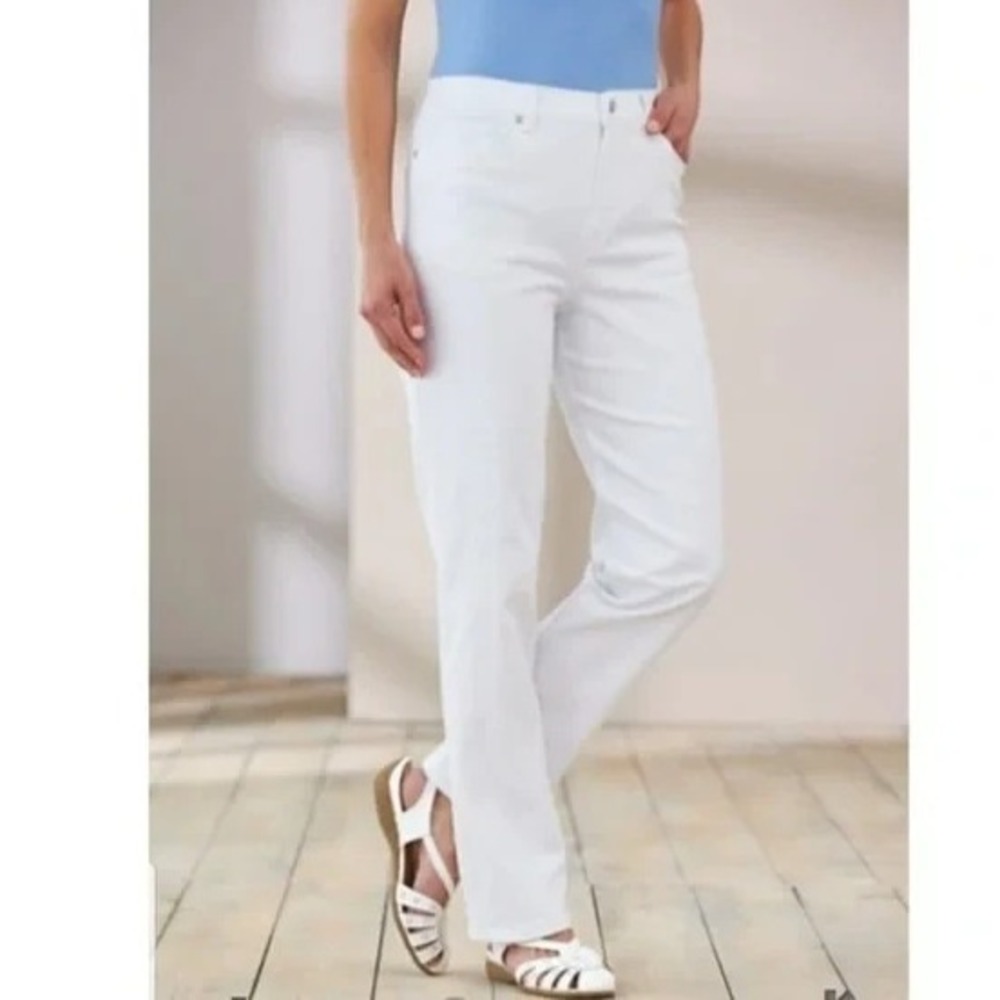 CHICO'S PLATINUM White STRETCH DENIM Mid-Rise Straight CHARM MR JEANS 1 (US-8)